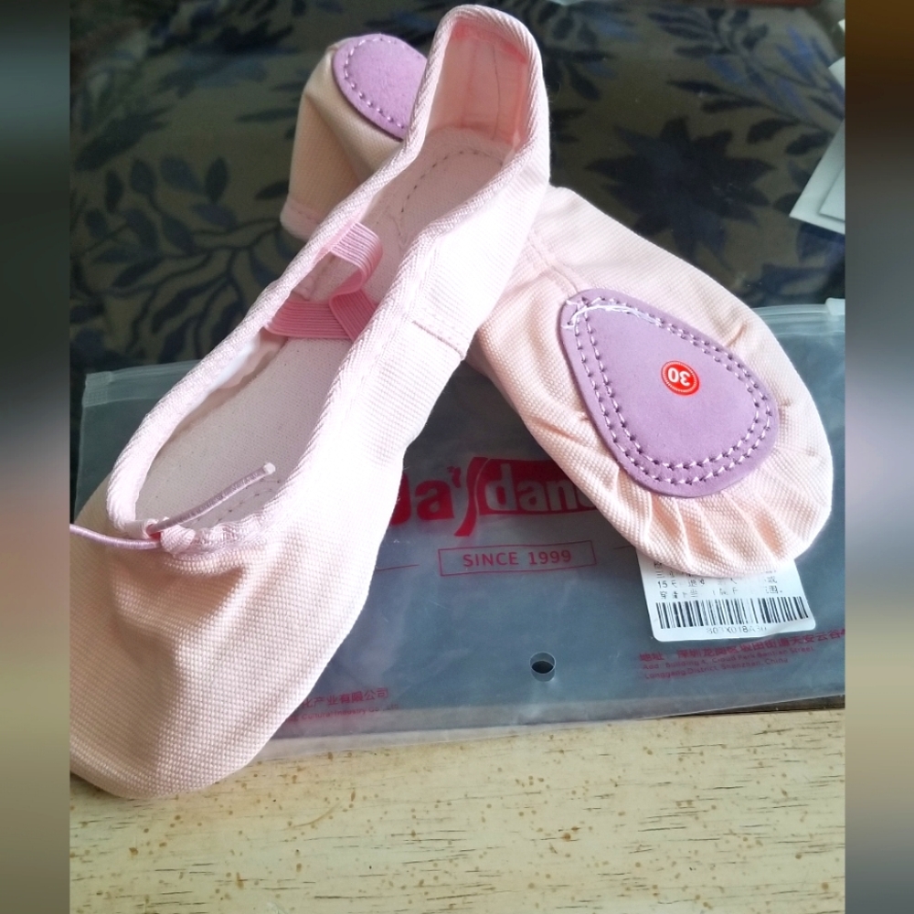Girl's Ballet Shoes & Skirt